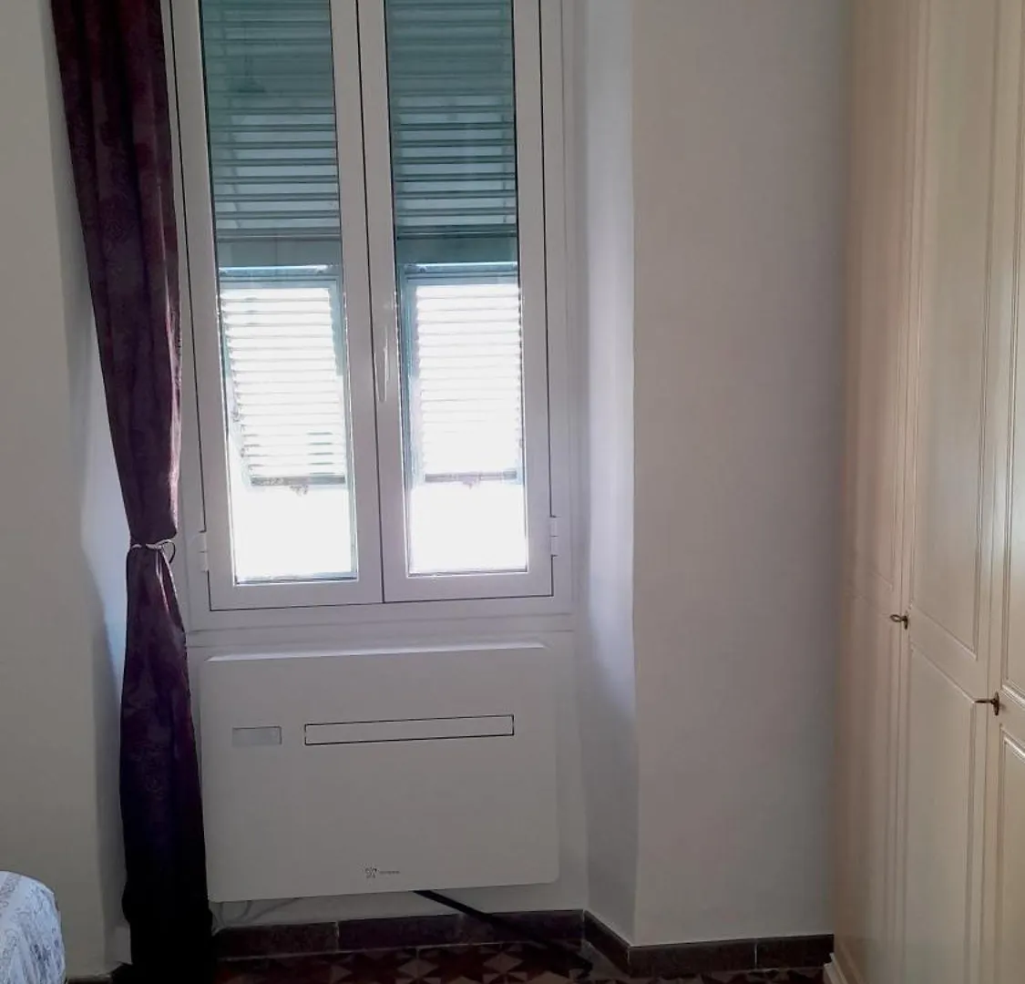 Casa Marina 50 Mt Dal Mare Apartment Imperia